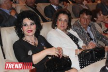 В Баку состоялся праздничный вечер, посвященный 140-летию создания азербайджанского театра (фото)