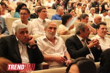 В Баку состоялся праздничный вечер, посвященный 140-летию создания азербайджанского театра (фото)