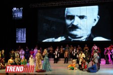 В Баку состоялся праздничный вечер, посвященный 140-летию создания азербайджанского театра (фото)