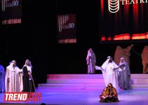 В Баку состоялся праздничный вечер, посвященный 140-летию создания азербайджанского театра (фото)