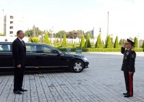 Президент Ильхам Алиев принял участие в церемонии по случаю 95-летия создания азербайджанской полиции (ФОТО)
