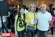 Ганира Пашаева и Тунзаля Агаева представили альбом и провели автограф-сессию (фото)