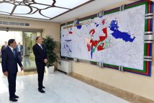 Президент Азербайджана принял участие в открытии административного здания ИВ Бинагадинского района Баку (ФОТО)