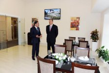 Президент Азербайджана принял участие в открытии административного здания ИВ Бинагадинского района Баку (ФОТО)