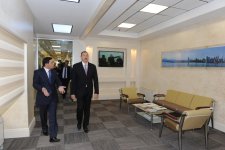 Президент Азербайджана принял участие в открытии административного здания ИВ Бинагадинского района Баку (ФОТО)