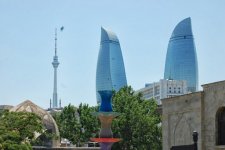 Баку глазами Татьяны Бакулиной: "Азербайджанцы всегда готовы оказать помощь" (фотосессия)