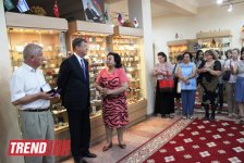Зарифа Салахова награждена Почетным знаком Россотрудничества
"За дружбу и сотрудничество" (фото)