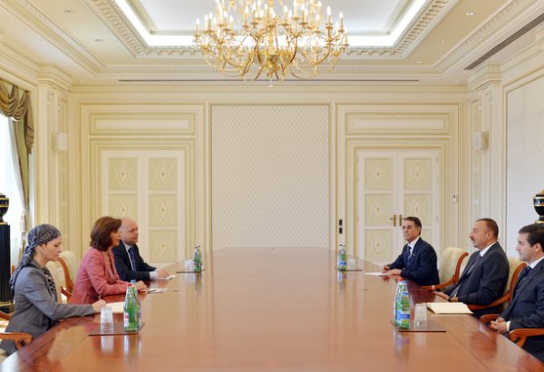 Azerbaijani President receives delegation headed by Columbian FM