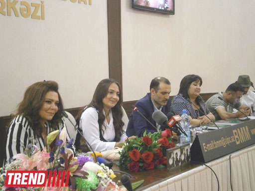 Ханенде Гюллю Мурадова презентовала альбом "Родная земля Карабах" (фото)