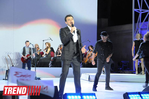 EMIN с успехом представил новую концертную программу в Баку (фотосессия)