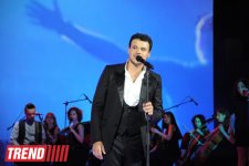 EMIN с успехом представил новую концертную программу в Баку (фотосессия)