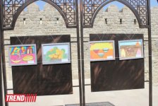 В Баку открылась выставка "Азербайджан и Узбекистан - глазами детей" (фотосессия)