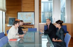 Мехрибан Алиева встретилась с министром спорта, молодежи, народного образования и общественной жизни Франции (ФОТО)
