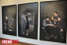 В Москве открылась выставка Рауфа Мамедова "Прерванный ужин"  - люди с синдромом Дауна (фото)