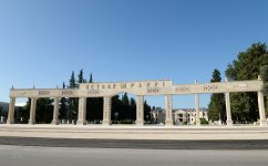 Президент Азербайджана прибыл с визитом в Кюрдамирский район (ФОТО)