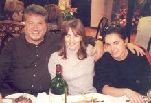 Счастливый Юлий Гусман отмечает 75-летие: от врача-психиатра до КВН и режиссера (ФОТО)