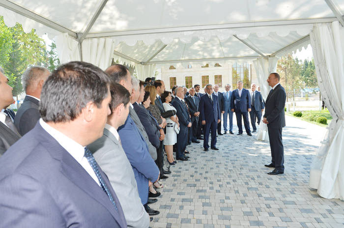 Президент Азербайджана принял участие в церемонии подачи питьевой воды в Кюрдамир (ФОТО)
