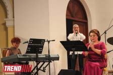 В Баку состоялся фантастический вечер Тунзали Агаевой  - овации, цветы (фото)