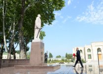 Президент Азербайджана прибыл с визитом в Исмаиллинский район (ФОТО)