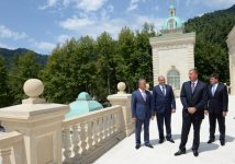 Президент Азербайджана принял участие в открытии Конгресс-центра Гейдар Алиев в Габалинском районе (ФОТО)
