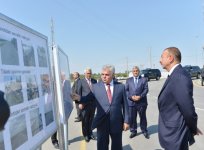 Президент Азербайджана принял участие в открытии участка автодороги Гаджигабул-Бахрамтепе (ФОТО)