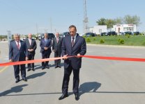Президент Азербайджана принял участие в открытии участка автодороги Гаджигабул-Бахрамтепе (ФОТО)