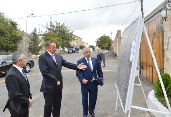 Azerbaijani President Ilham Aliyev inspects reconstruction work to improve internal roads in Mashtaga (PHOTO)