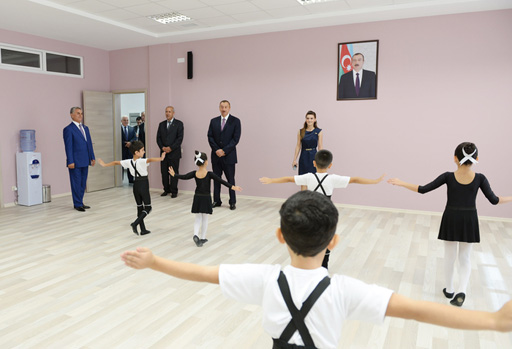 Президент Азербайджана принял участие в открытии Центра Гейдара Алиева в Билясуваре (ФОТО)