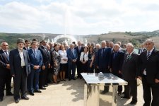 В город Ярдымлы подана питьевая вода (ФОТО)