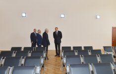 Президент Азербайджана ознакомился с состоянием двух школ в Баку после капремонта (ФОТО)