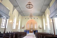 Президент Ильхам Алиев ознакомился с отреставрированной лютеранской церковью в Шамкире (ФОТО)