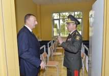 Ильхам Алиев ознакомился с работами по благоустройству, проводимыми в военном городке Шамкирского военного соединения (ФОТО)