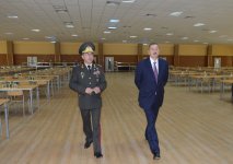 Ильхам Алиев ознакомился с работами по благоустройству, проводимыми в военном городке Шамкирского военного соединения (ФОТО)
