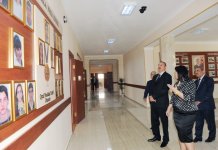Президент Ильхам Алиев ознакомился с условиями, созданными в двух школах Баку после капремонта (ФОТО)