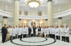 Ильхам Алиев и его супруга приняли участие в открытии Учебно-хирургической клиники Азербайджанского медуниверситета (ФОТО)