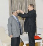 Президент Азербайджана вручил Арифу Меликову орден "Гейдар Алиев" (версия 2) (ФОТО)