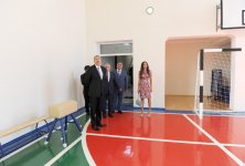 Президент Азербайджана и его супруга ознакомились с состоянием трех школ в Баку после капремонта (ФОТО)