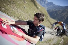 Азербайджанские спортсмены добились успеха в самом захватывающем состязании команд в Западной Европе (фото)
