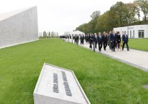 Президент Азербайджана и его супруга приняли участие в церемонии открытия Губинского мемориального комплекса геноцида (версия 2) (ФОТО)