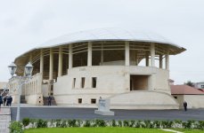 Президент Азербайджана и его супруга приняли участие в открытии Зеленого театра в Губе (ФОТО)