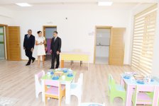 Первая леди Азербайджана приняла участие в открытии яслей-детсадов и поликлиники в Хазарском районе Баку (версия 3) (ФОТО)