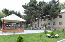 Мехрибан Алиева ознакомилась с условиями, созданными после капремонта в двух яслях-детсадах в Хатаинском районе Баку (ФОТО)