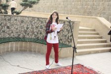 В Баку прошла выставка "Дружба двух народов" (фото)