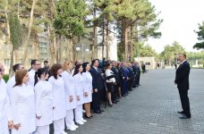 Президент Ильхам Алиев: В Азербайджане не должно быть ни одного неотремонтированного медицинского учреждения (ФОТО)
