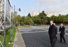 Ильхам Алиев ознакомился с работами, которые проводятся перед Дворцом культуры "Кимьячы" в Сумгайыте (ФОТО)