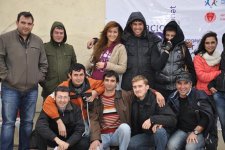 "Под открытым небом" - пленэр и выставка на берегу Каспийского моря Сумгайыта (фото)