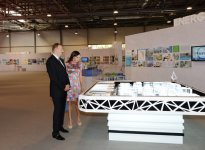 Президент Азербайджана и его супруга ознакомились с выставкой "Азербайджан за 10 лет. Социально-экономическое развитие: исполнение госпрограмм" (ФОТО)