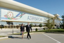 Президент Азербайджана и его супруга ознакомились с выставкой "Азербайджан за 10 лет. Социально-экономическое развитие: исполнение госпрограмм" (ФОТО)
