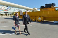 Президент Азербайджана и его супруга ознакомились с выставкой "Азербайджан за 10 лет. Социально-экономическое развитие: исполнение госпрограмм" (ФОТО)