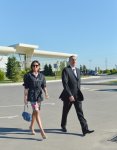 Президент Азербайджана и его супруга ознакомились с выставкой "Азербайджан за 10 лет. Социально-экономическое развитие: исполнение госпрограмм" (ФОТО)